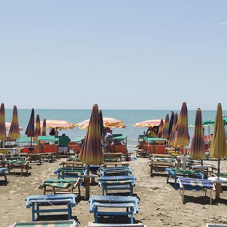 Hotel Riviera Durres Luaran gambar