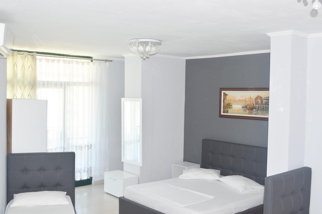 Hotel Riviera Durres Luaran gambar