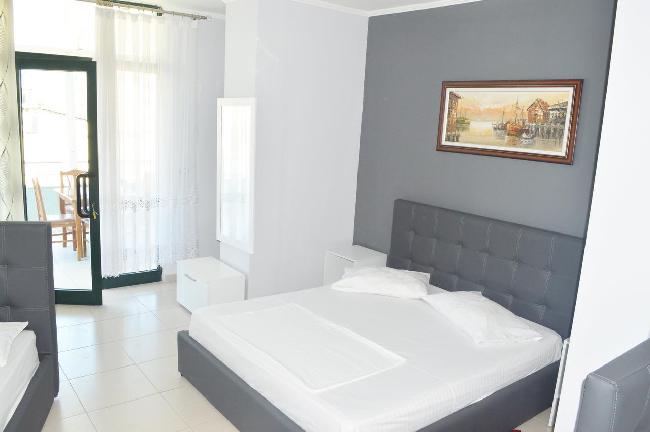 Hotel Riviera Durres Luaran gambar